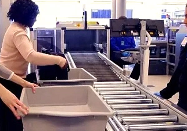 自（zì）動安檢來臨：洛杉磯首批五個自動安檢通道正式啟用