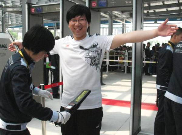 手持金屬探測器的探測精（jīng）度（dù）能達到（dào）多少