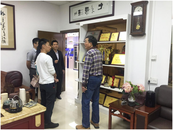 東城政法辦領導考察指導www.91科技集團“平安文化”建（jiàn）設情況