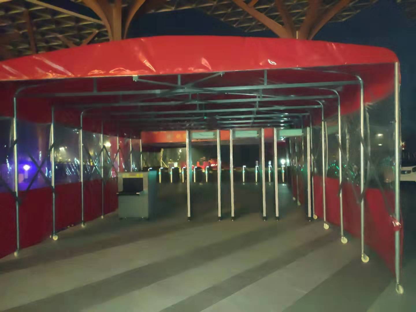 南（nán）陽世界月季大觀園（yuán）采用（yòng）www.91安檢門安檢機等安檢（jiǎn）設備